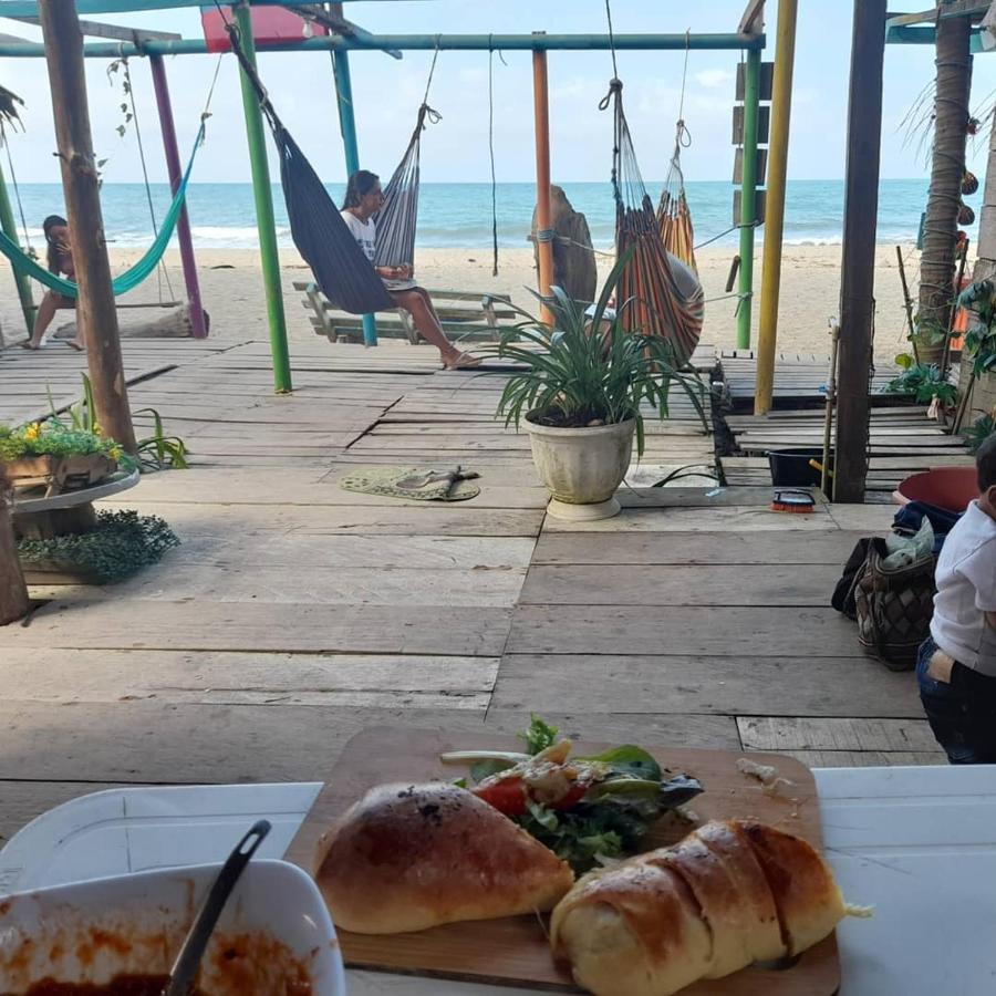 Hostal Velero Relax Guachaca ภายนอก รูปภาพ