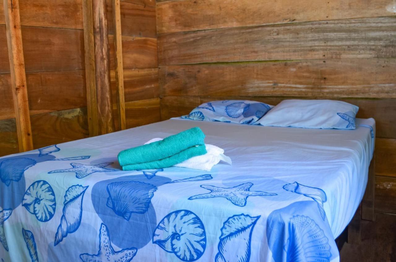 Hostal Velero Relax Guachaca ภายนอก รูปภาพ