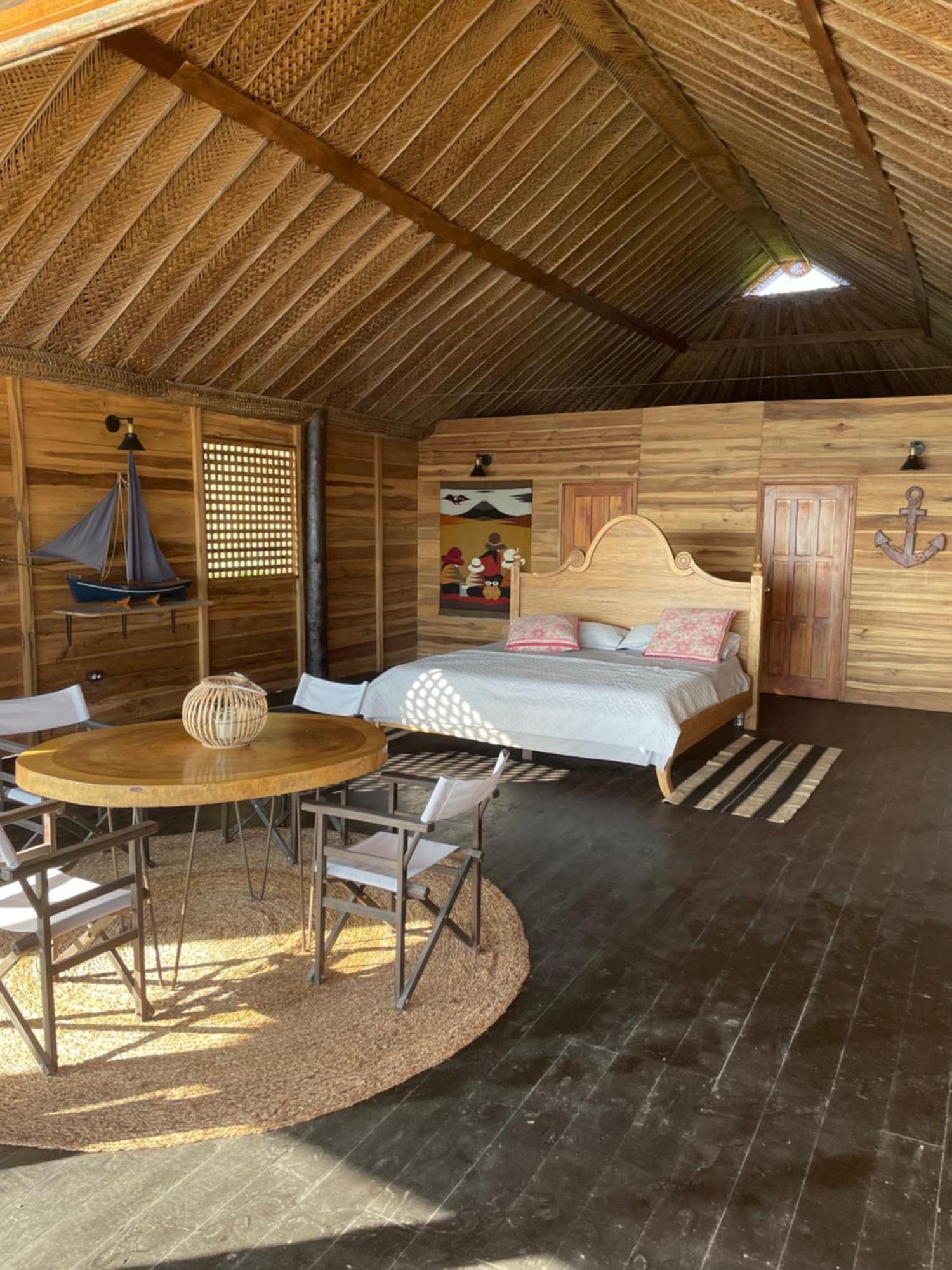 Hostal Velero Relax Guachaca ภายนอก รูปภาพ