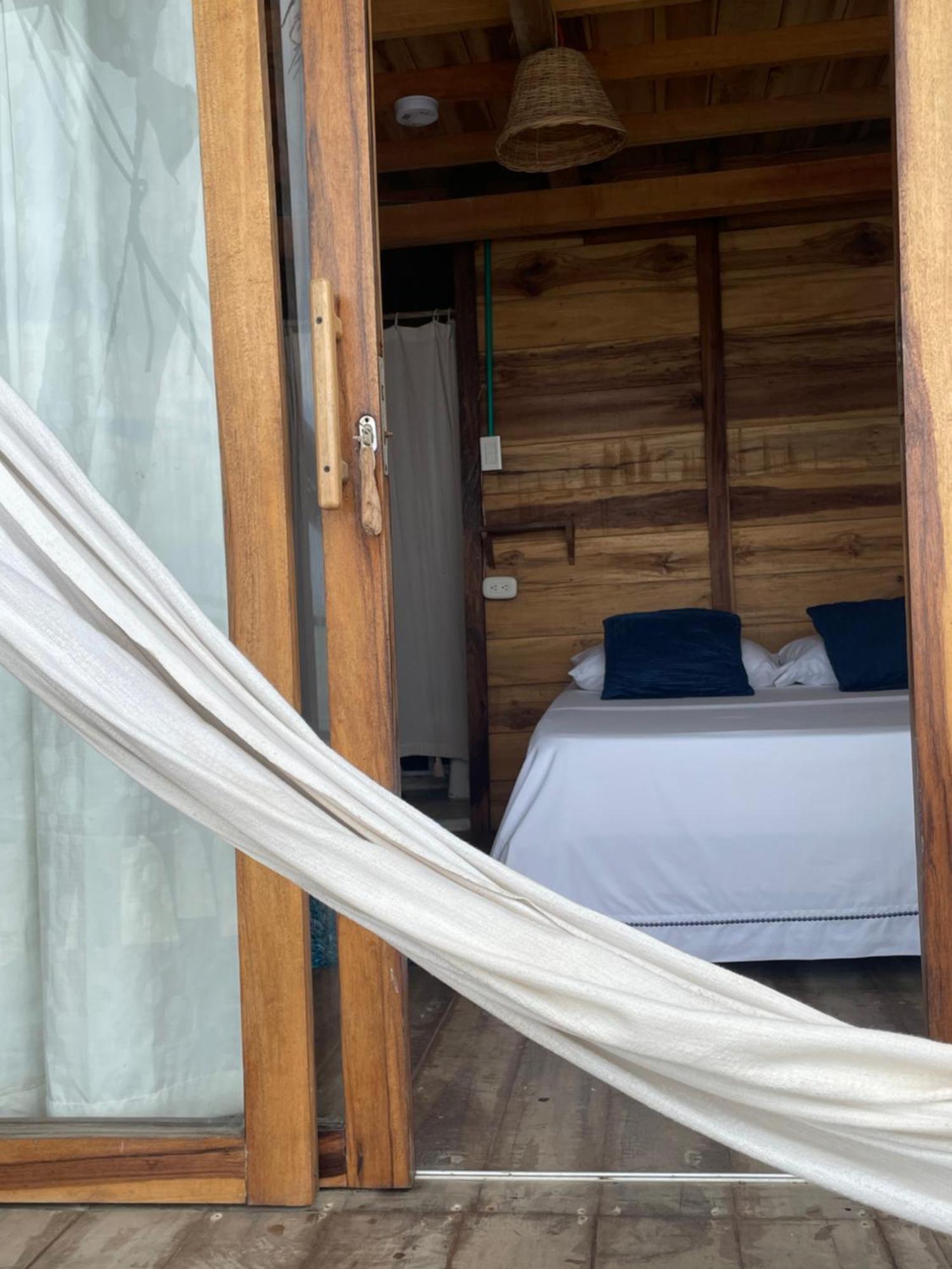Hostal Velero Relax Guachaca ภายนอก รูปภาพ
