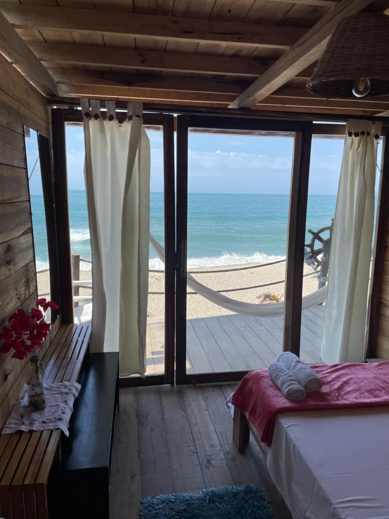 Hostal Velero Relax Guachaca ภายนอก รูปภาพ