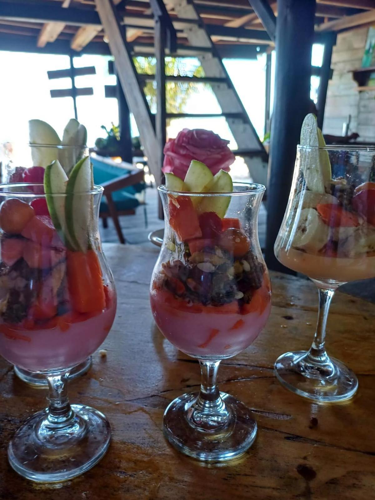 Hostal Velero Relax Guachaca ภายนอก รูปภาพ