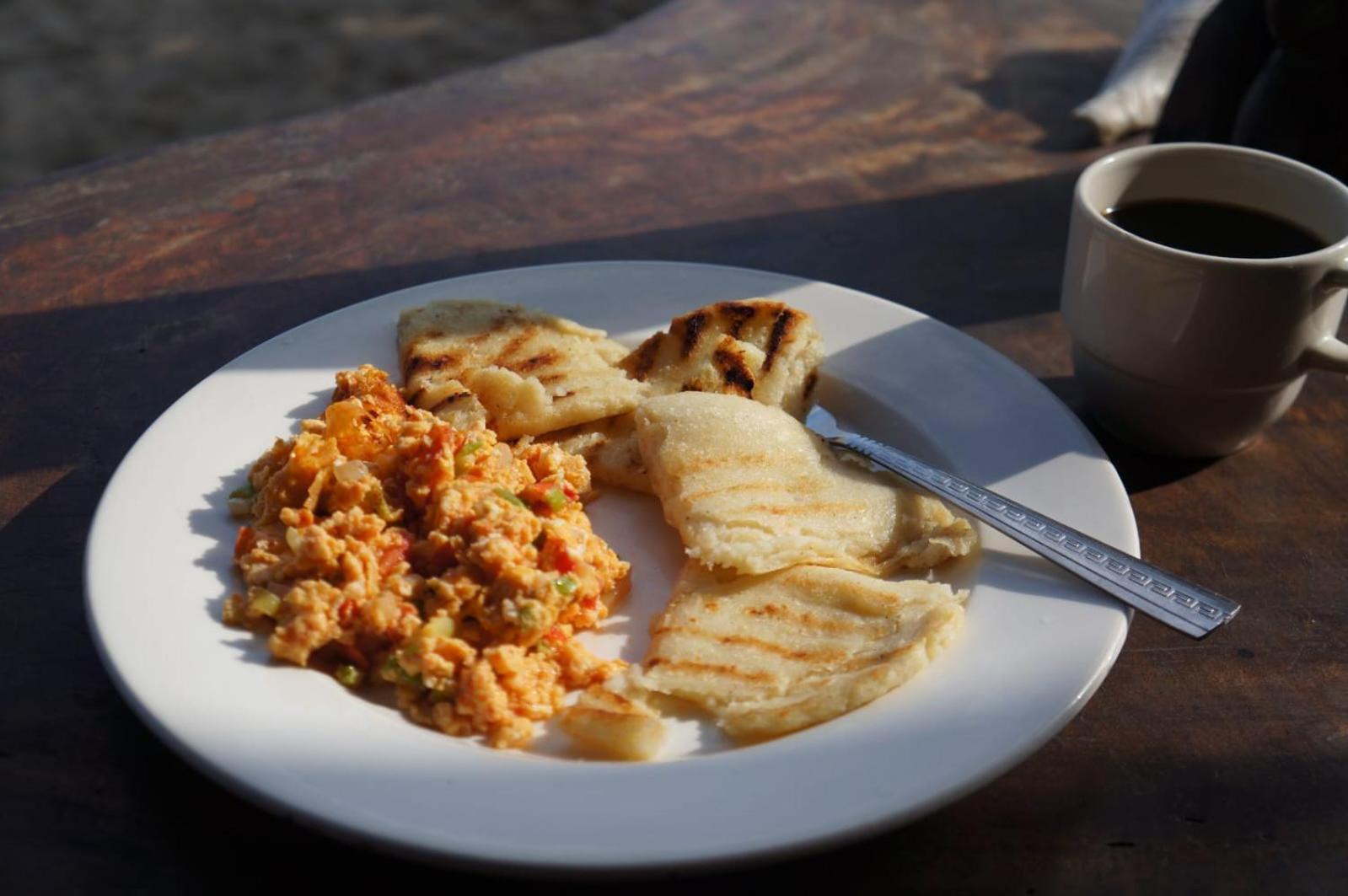 Hostal Velero Relax Guachaca ภายนอก รูปภาพ