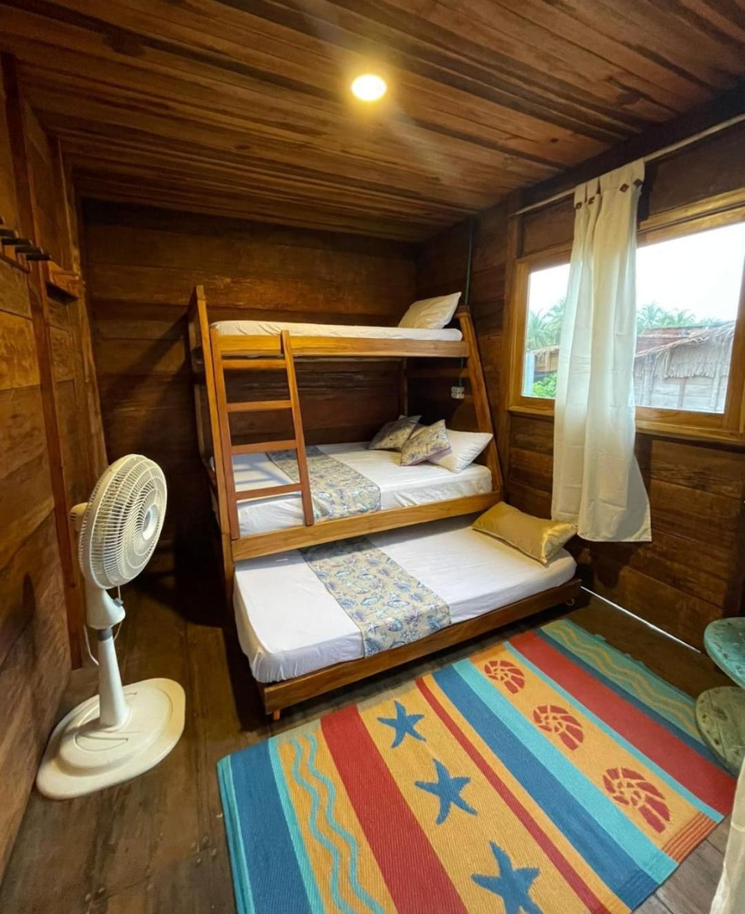Hostal Velero Relax Guachaca ภายนอก รูปภาพ