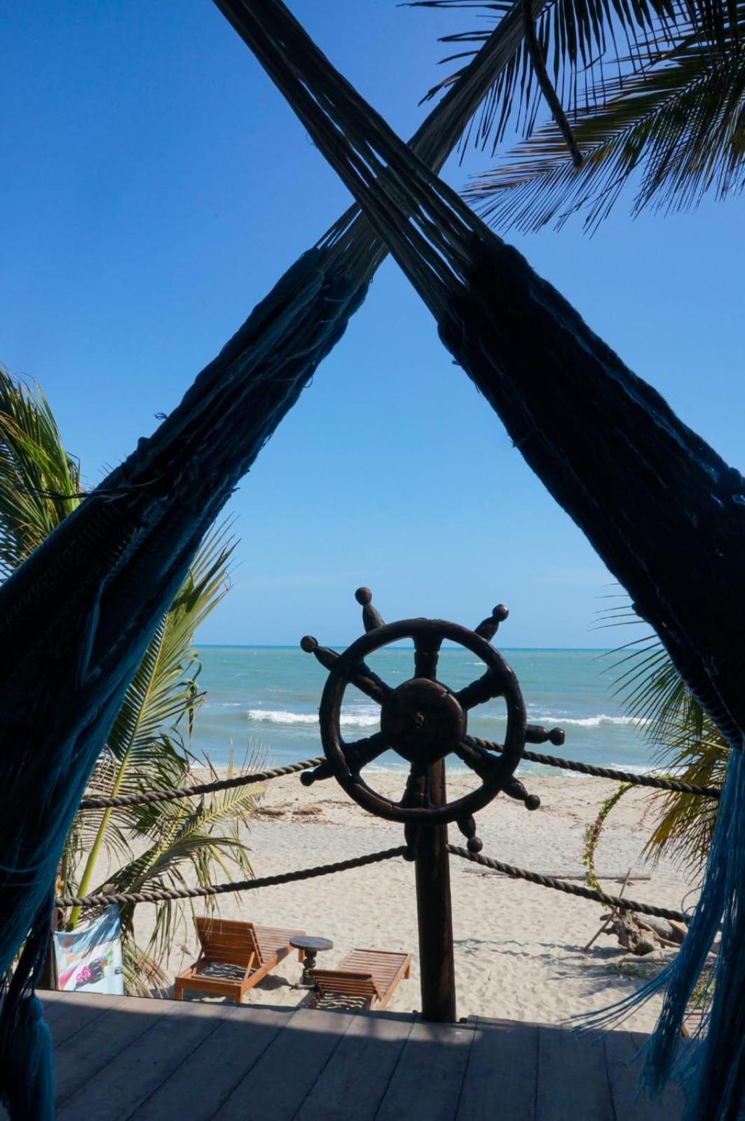 Hostal Velero Relax Guachaca ภายนอก รูปภาพ