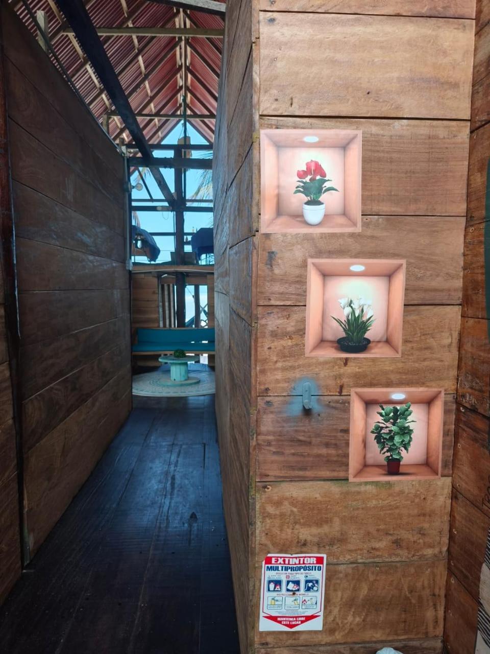 Hostal Velero Relax Guachaca ภายนอก รูปภาพ