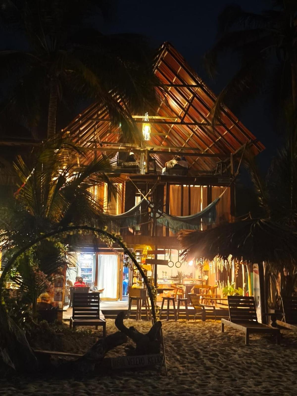 Hostal Velero Relax Guachaca ภายนอก รูปภาพ